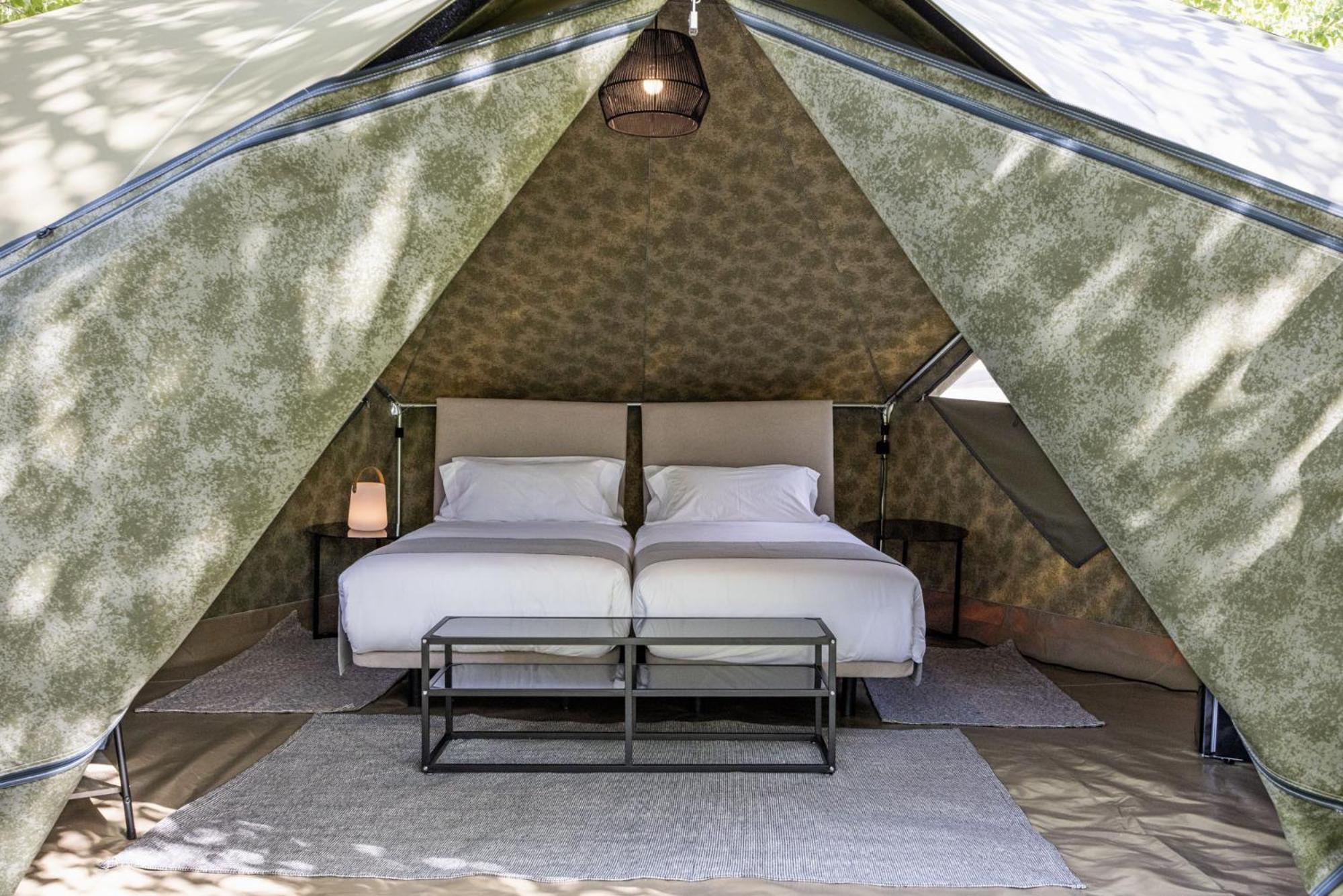 Basecamps Cerdanya Hotel Caixans Стая снимка